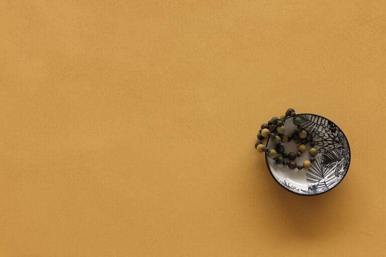 ErreLAB ErreFAST XL golden-yellow resin with decorative sculptural object detail